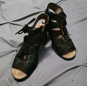 Women's tie up booties